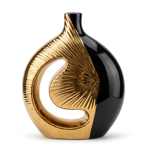 Commercial_product_shot_object_2K_202607081245 hp4-145 فازه