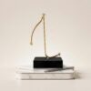 Place_object_onto_pedestal_2K_202607071628 (3) M5ZnF 3Bro-k14-2 معدن موسيقى3bro-Fire-171