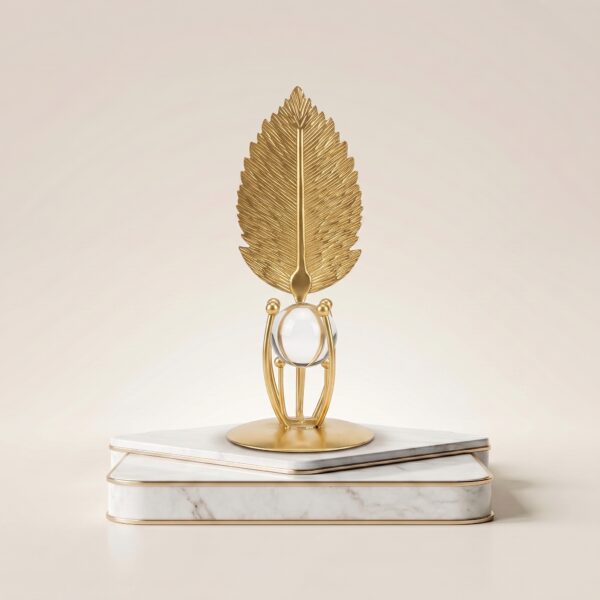 Place_object_onto_pedestal_2K_202607151437 (1) ريشه معدن كريستال SS-110