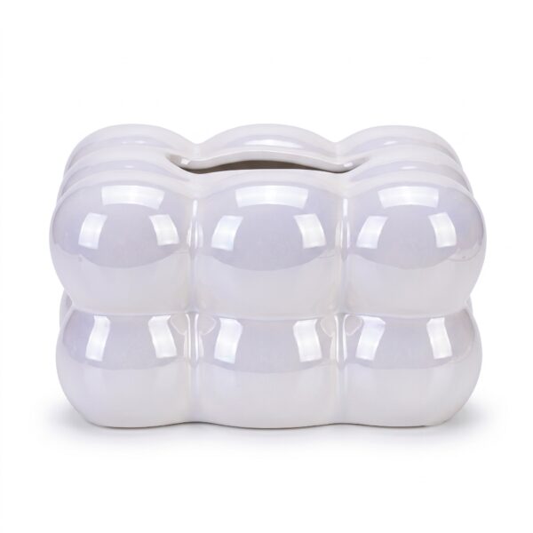 Commercial_product_shot_object_2K_202607271303 عليه مناديل سيراميك مط GF8876