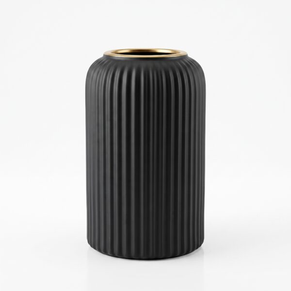 Commercial_product_shot_object_2K_202607281509 فازة بورسلين ٣ لون ابيض جراي اسود GF3348