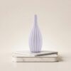 Place_object_onto_pedestal_2K_202607281507 فازه سيراميك مط ابيض GF9295